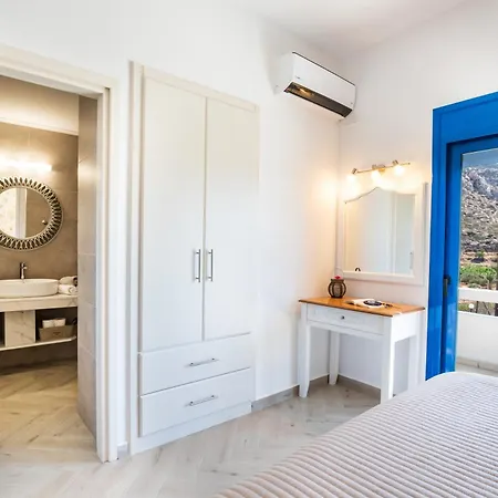 Apart-hotel Corali Lefkos (Karpathos)